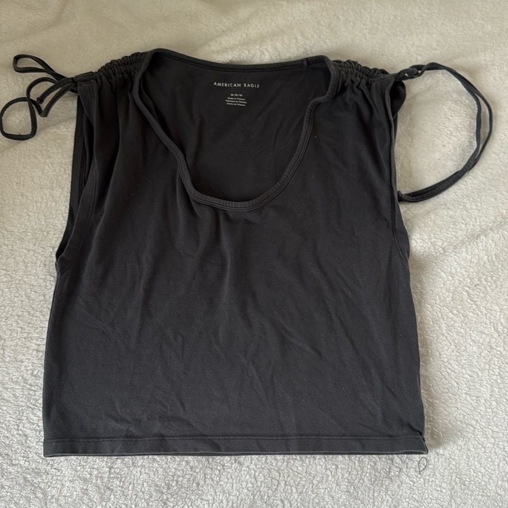 American Eagle tie side tank